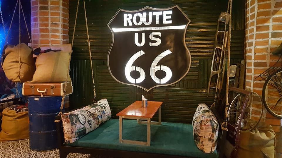 Route 66 Music Restaurant & Hostel Siem Reap Esterno foto