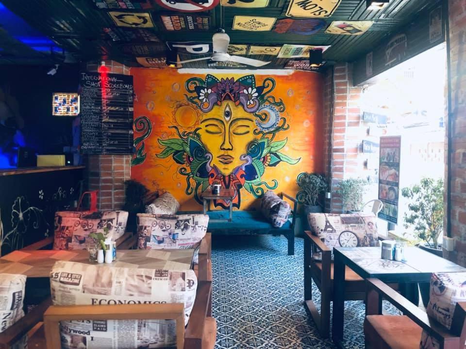 Route 66 Music Restaurant & Hostel Siem Reap Esterno foto